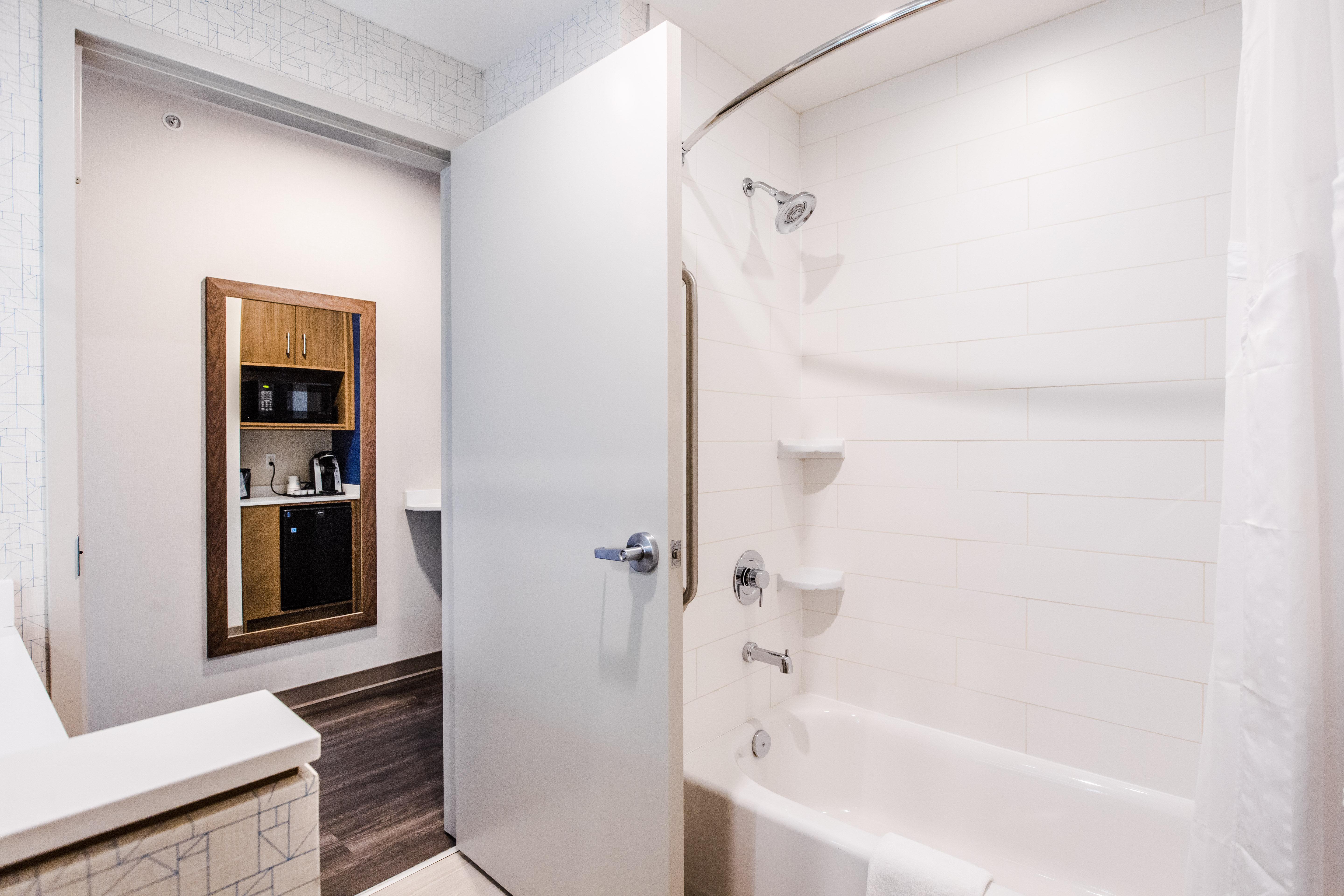 Holiday Inn Express & Suites - West Edmonton-Mall Area By Ihg Exterior foto