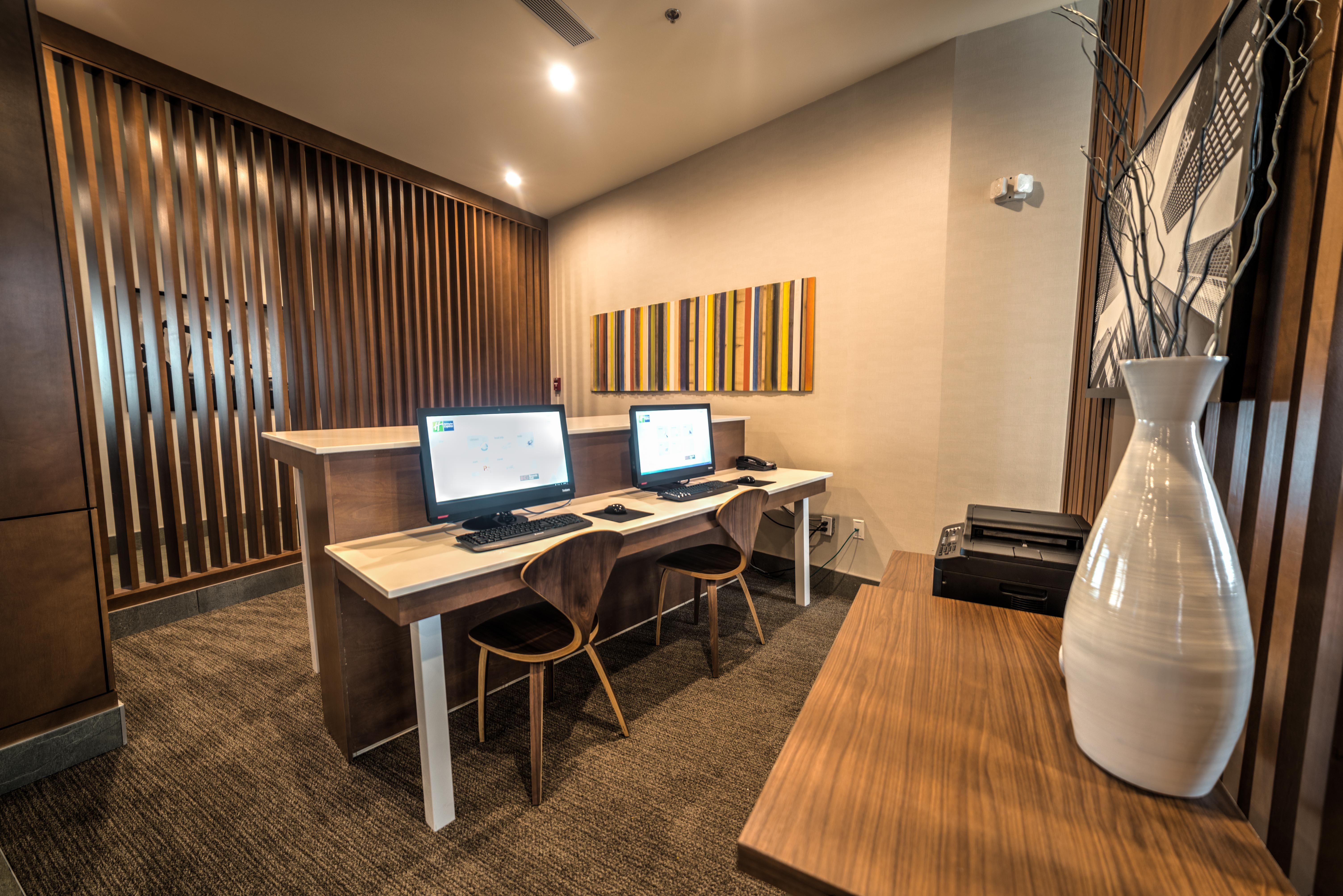 Holiday Inn Express & Suites - West Edmonton-Mall Area By Ihg Exterior foto