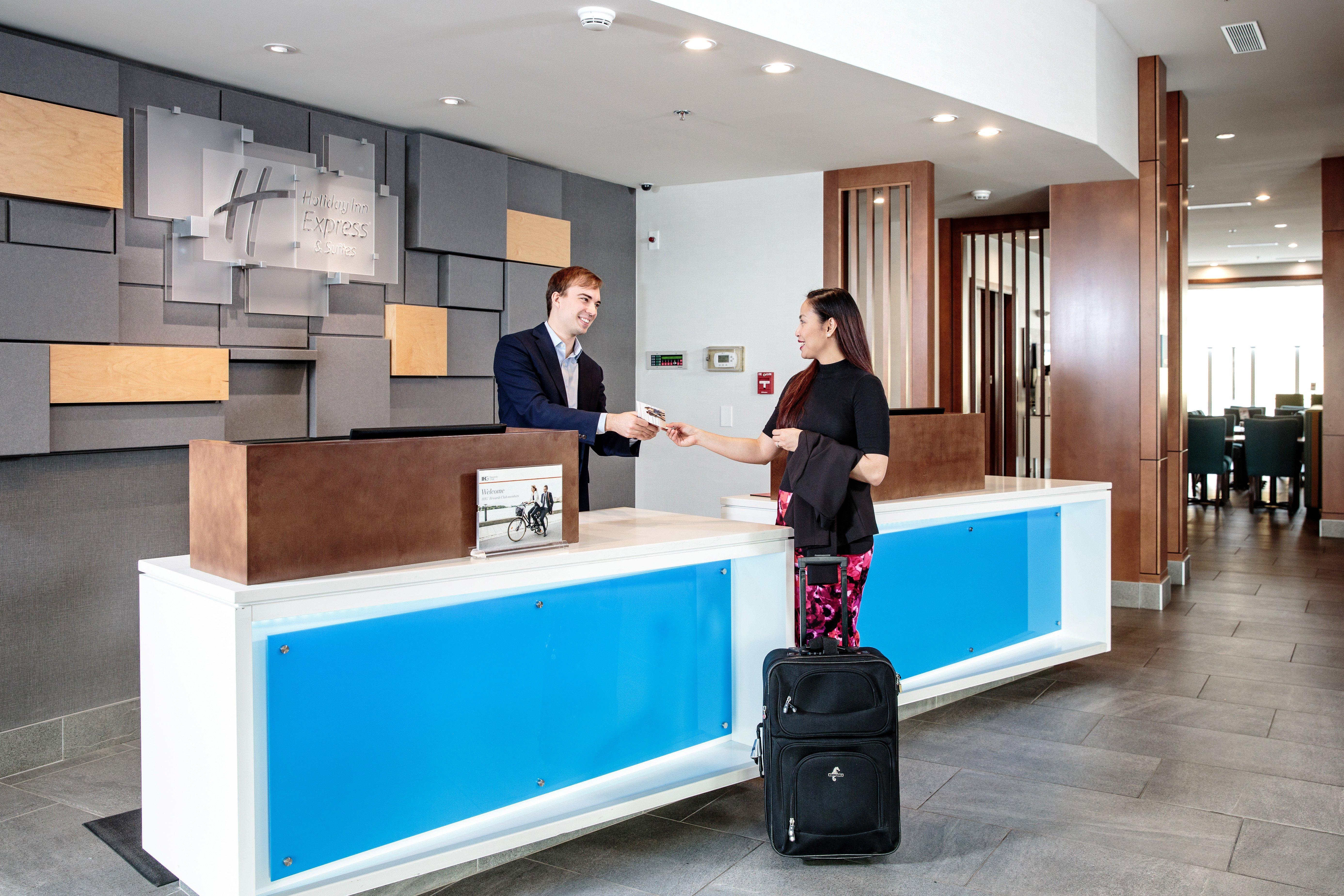 Holiday Inn Express & Suites - West Edmonton-Mall Area By Ihg Exterior foto