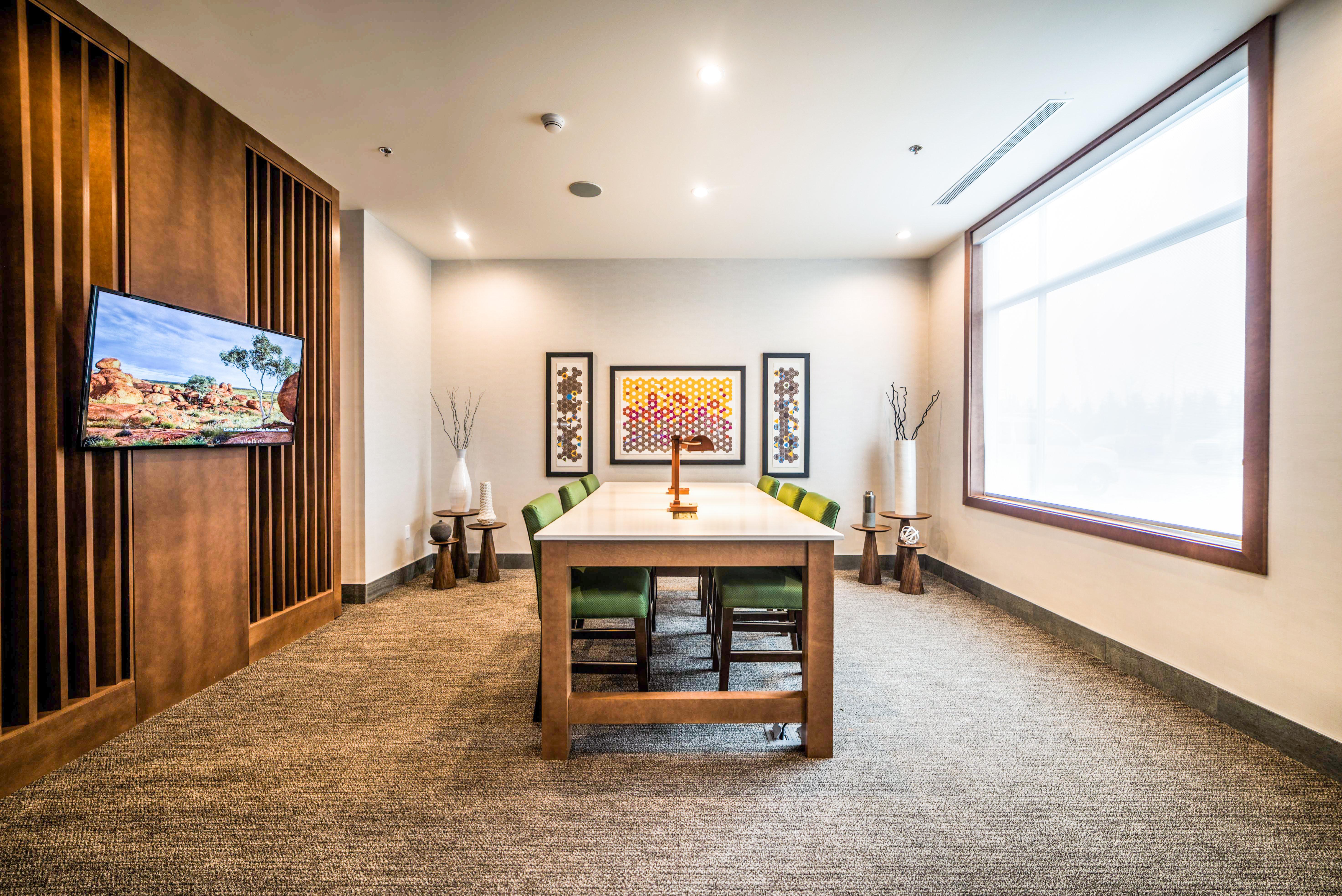 Holiday Inn Express & Suites - West Edmonton-Mall Area By Ihg Exterior foto