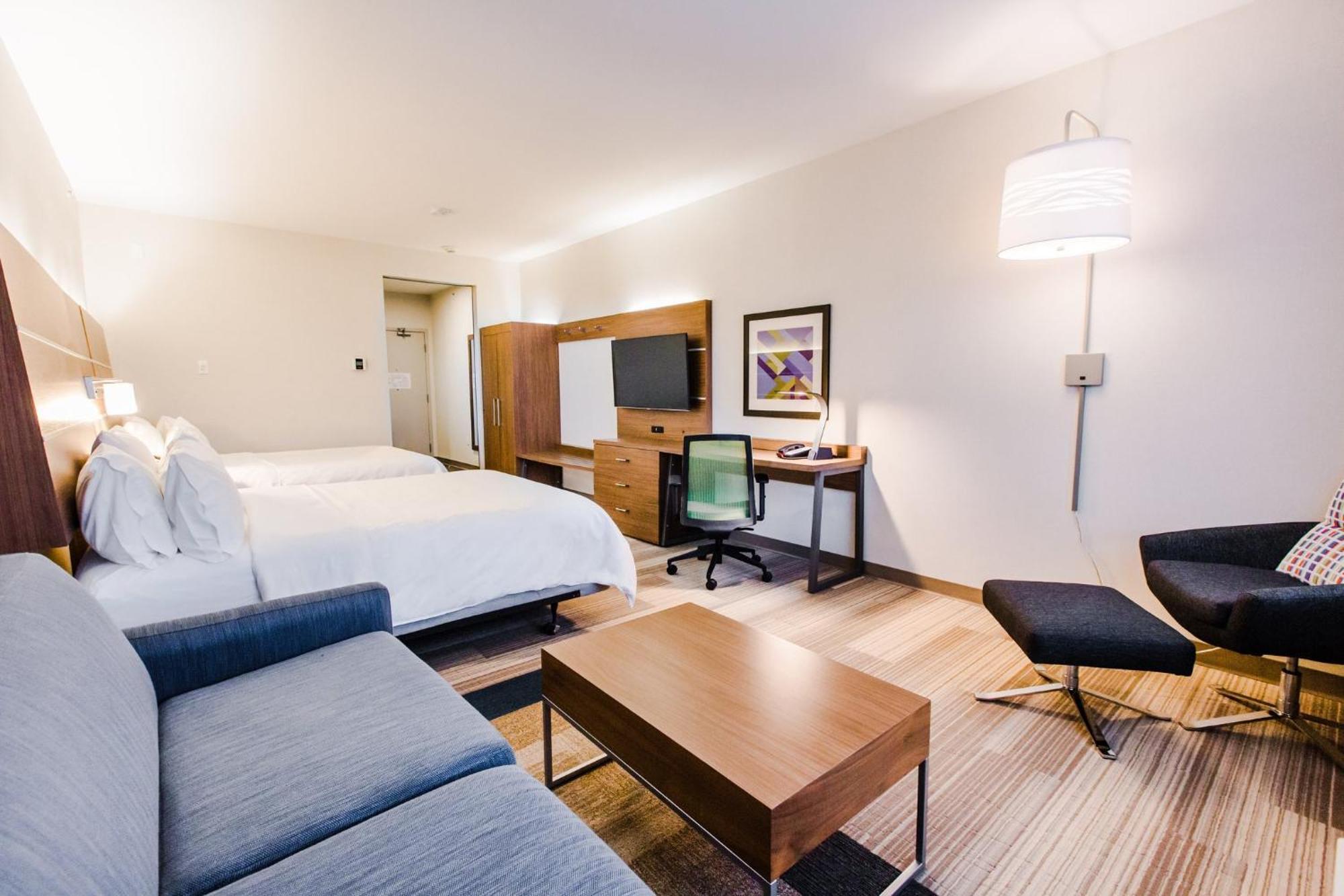 Holiday Inn Express & Suites - West Edmonton-Mall Area By Ihg Exterior foto